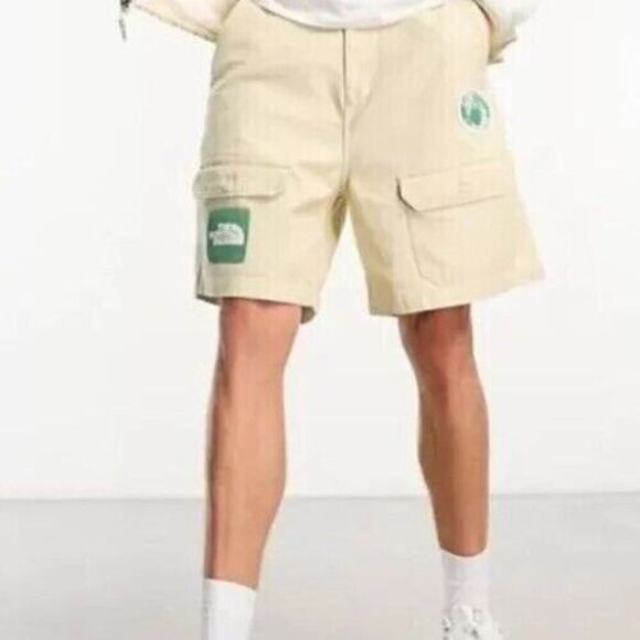 The North Face NF0A7ZYO3X4 Men's Sz 30/31 Gravel/Beige Valley Cargo Shorts - Picture 11 of 12